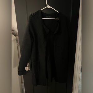 Black sweater cardigan 🐈‍⬛